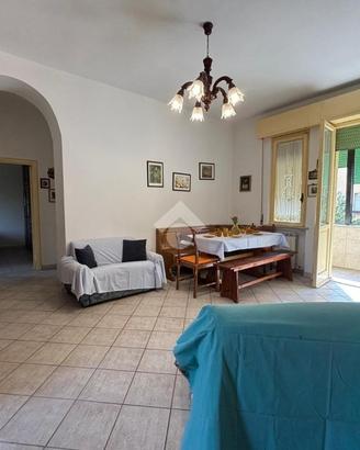 3 LOCALI A TERNI