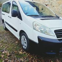 fiat scudo 5 posti