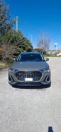 Audi Q3 S Line S Tronic SPB35 TDI4