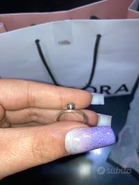 Anello solitario con pietra cuore