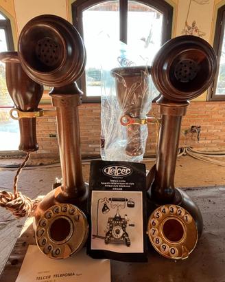 Telefono vintage Telcer in stile antico