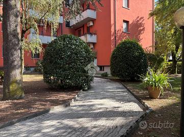 2 LOCALI A PARMA