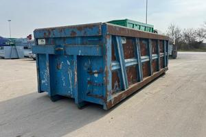 CONTAINER SCARRABILE USATO A CIELO APERTO