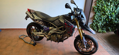 Aprilia Dorsoduro 750 anno 2008 km 48000