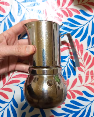 Caffettiera Moka marca Stella 6 tazze.