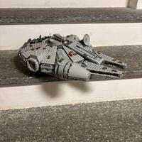 Lego Millenium Falcon 7965