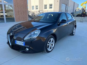 Alfa Romeo Giulietta 1.6 JTDm-2 105 CV Exclusive
