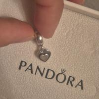 charm pandora