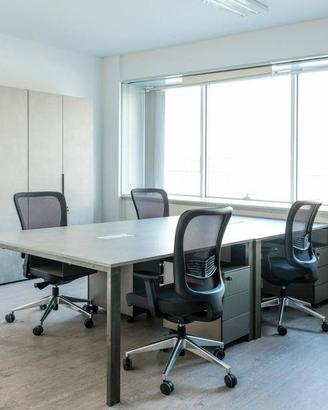 Immobile di 1200 m² con più di 5 locali a Lecco