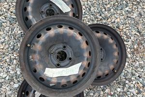 Cerchioni ferro per Fiat Punto / Qubo 15’’