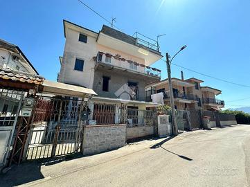 5 LOCALI A ACERRA
