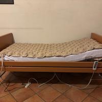 Letto elettrico per disabili