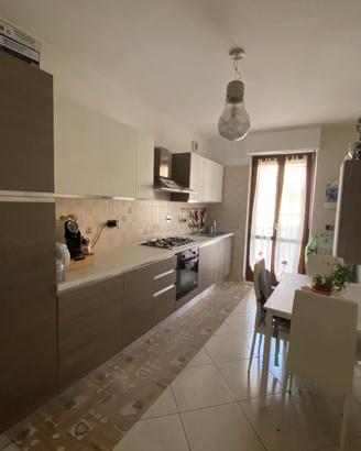 Cucina completa lineare