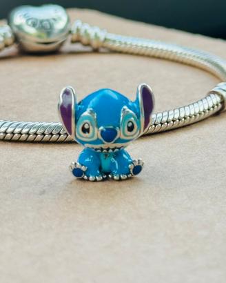 Charm Stitch in argento per bracciale Pandora