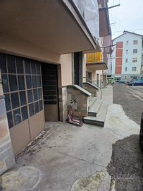 Garage ad Asti in Via Raffaello Sanzio 15