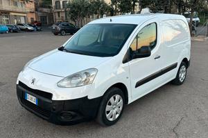 Peugeot Partner 1.6 8V HDi 90CV FAP L1 2 posti Fur