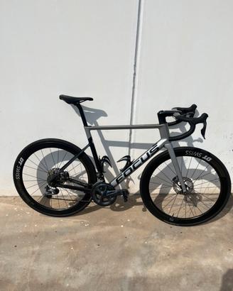 Bicicletta da strada Focus Max Izalco