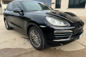 Porsche cayenne ibrida non funzionante
