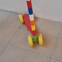 Monopattino per bimbi