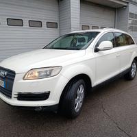 Audi Q7 4.2 V8 TDI quattro Tiptronic