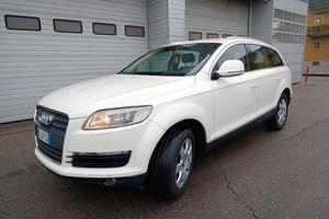 Audi Q7 4.2 V8 TDI quattro Tiptronic