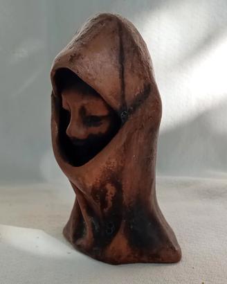 Scultura terracotta donna velata