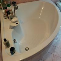 Vasca da bagno Teuco angolare seminuova 140cm