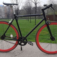 Bicicletta scatto fisso 28