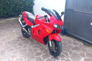 Honda VFR 800 - 1999