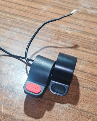 Acceleratore monopattino elettrico 