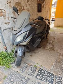 Kymco Xciting 300i