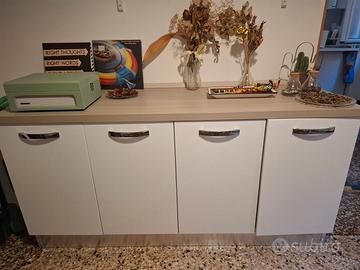 Credenza Mondo Convenienza + mensola abbinata