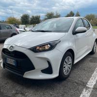 Toyota Yaris 1.5 Hybrid 5 porte Active PREZZO REAL