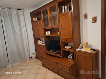 Vetrina soggiorno Arte Povera in legno massello – 