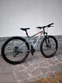 Polygon premier 4 mountain bike