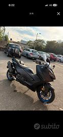 Tmax 560 solo 5000 km