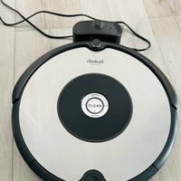 Roomba Robottino aspirapolvere