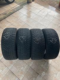 GOMME INVERNALI KUMHO