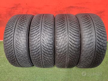 225 40 18 Gomme Invern 99% 2024 Michelin 225 40R18