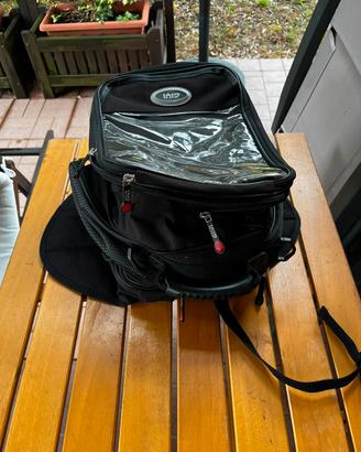 Givi Voyager Bag borsa serbatoio moto espandibile