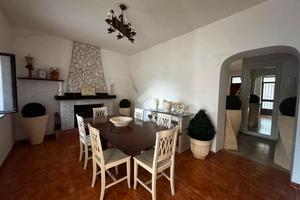 CASA INDIPENDENTE A CASTROCIELO