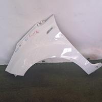 PARAFANGO ANTERIORE SINISTRO FORD Fiesta 6Â° Serie