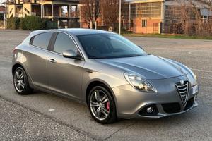Alfa Romeo Giulietta 1.6 JTDm-2 105 CV Distinctive