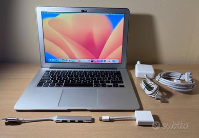 Apple Macbook Air 13” 2017 i5 8GB Ram 256GB SSD.