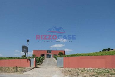 Attività  Commerciale - Cirò Marina