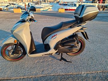 Scooter Sh 350 sport