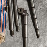 Set perni fusi ruote asse sterzo Austin Morris mg