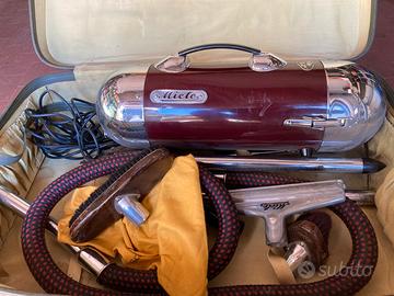 Aspirapolvere miele e 10