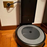 Roomba IRobot i3 180€ trattabili