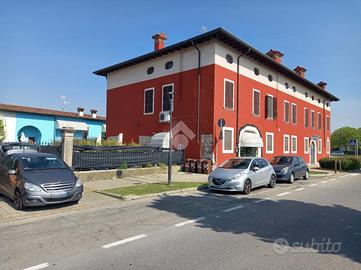 NEGOZIO A BRESCIA